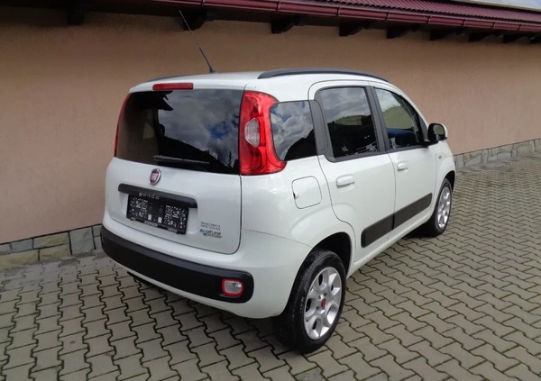 Fiat Panda cena 16900 przebieg: 160000, rok produkcji 2013 z Staszów małe 106